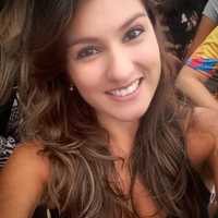 Imagem de perfil: Fernanda Cosenza Imagem de perfil: Fernanda Cosenza